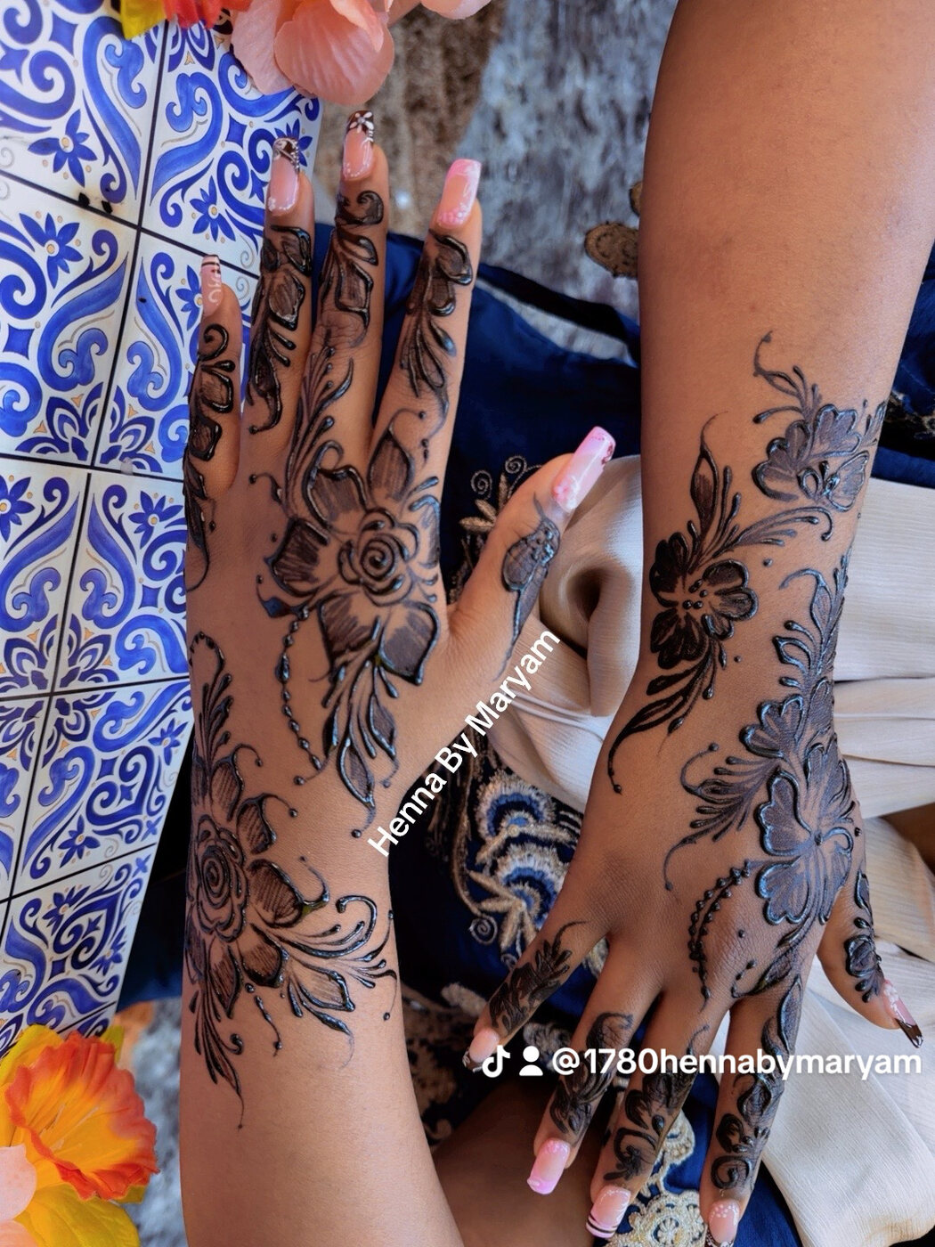 Floral vine hand henna