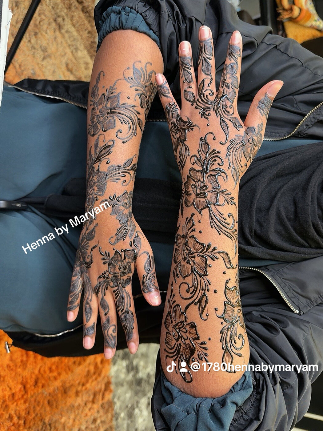 Bold arm sleeve henna