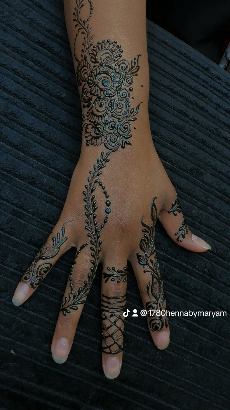 Orchid and chain hand henna